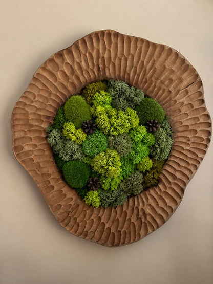 Round Preserved Moss Wall Art – Hand-Carved Walnut Frame, 60 cm